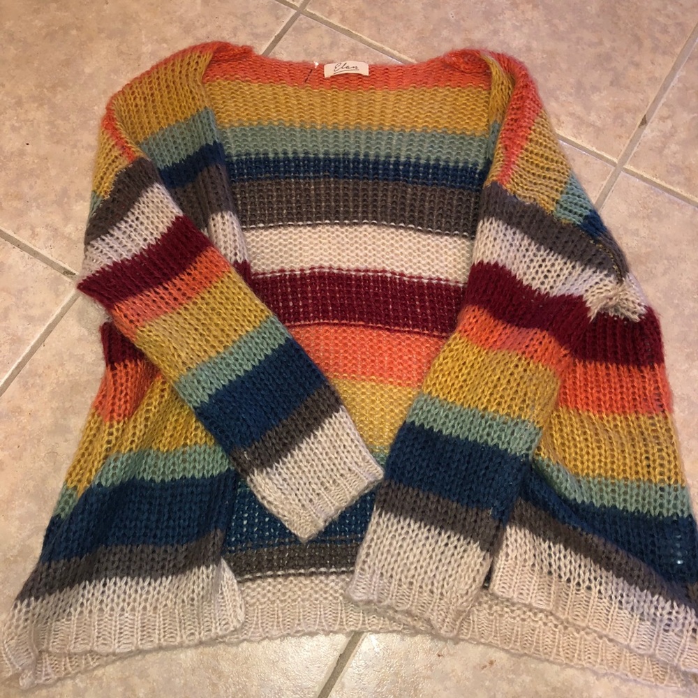 A really cute sweat worn once.